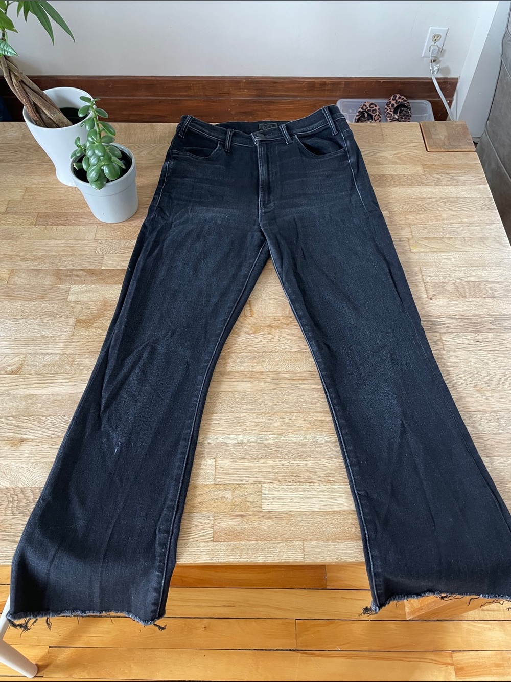 MOTHER Hustler Ankle Fray (Size 29)